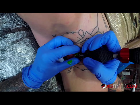 ❤️ Extremt tatuerade snyggingen Sully Savage fick en tatuering på sin klitoris ☑ Hård porr at us sv.yinshuabang.top ❤